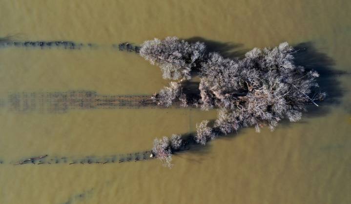 8,000 Sunken shipwrecks and lost treasures beneath the Chesapeake Bay