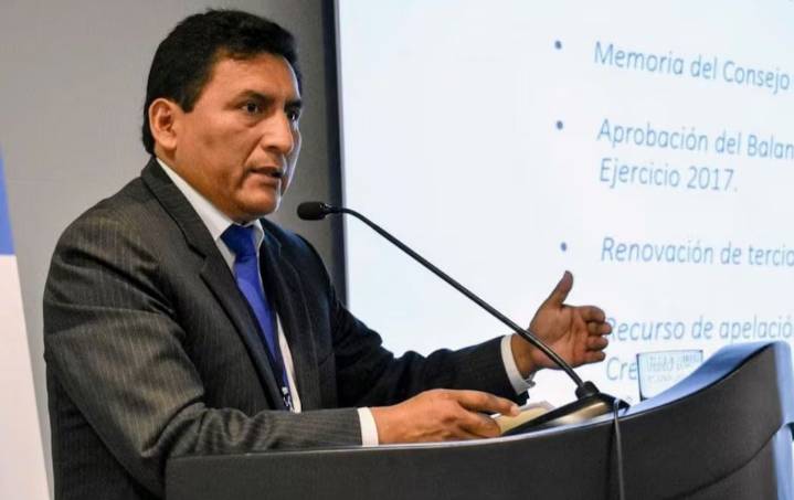 Gobierno autoriza viaje de ministro de Producción a Francia a participar en sesión de la OCDE