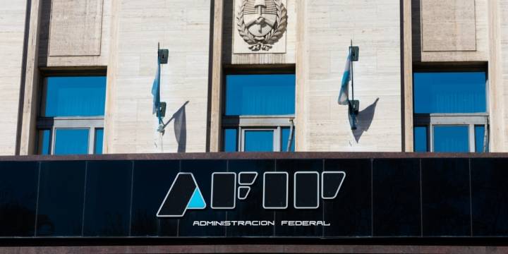 Ratificaron la condena a una ex funcionaria de AFIP que cobraba coimas para eliminar deudas