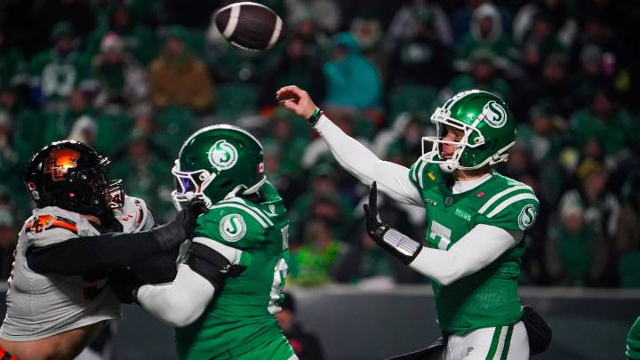 Roughriders to face Alouettes in Grey Cup after win over Lions in West final
