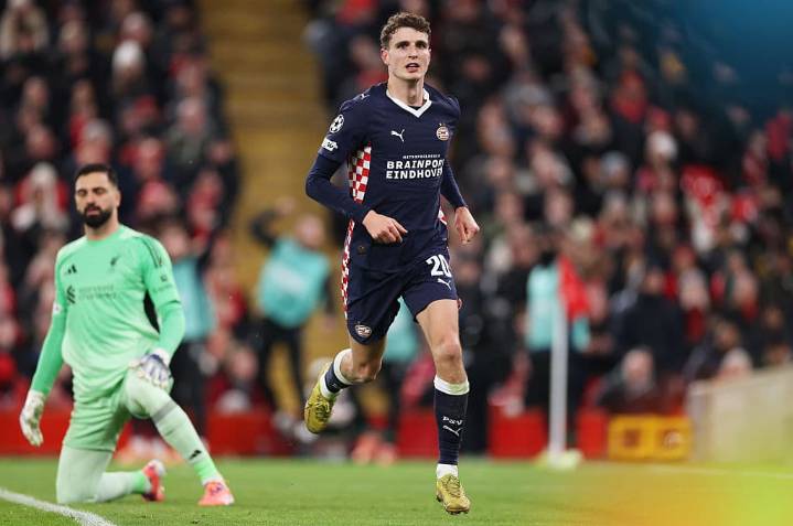 Liverpool vs PSV LIVE: Champions League latest score, match stream and goal updates