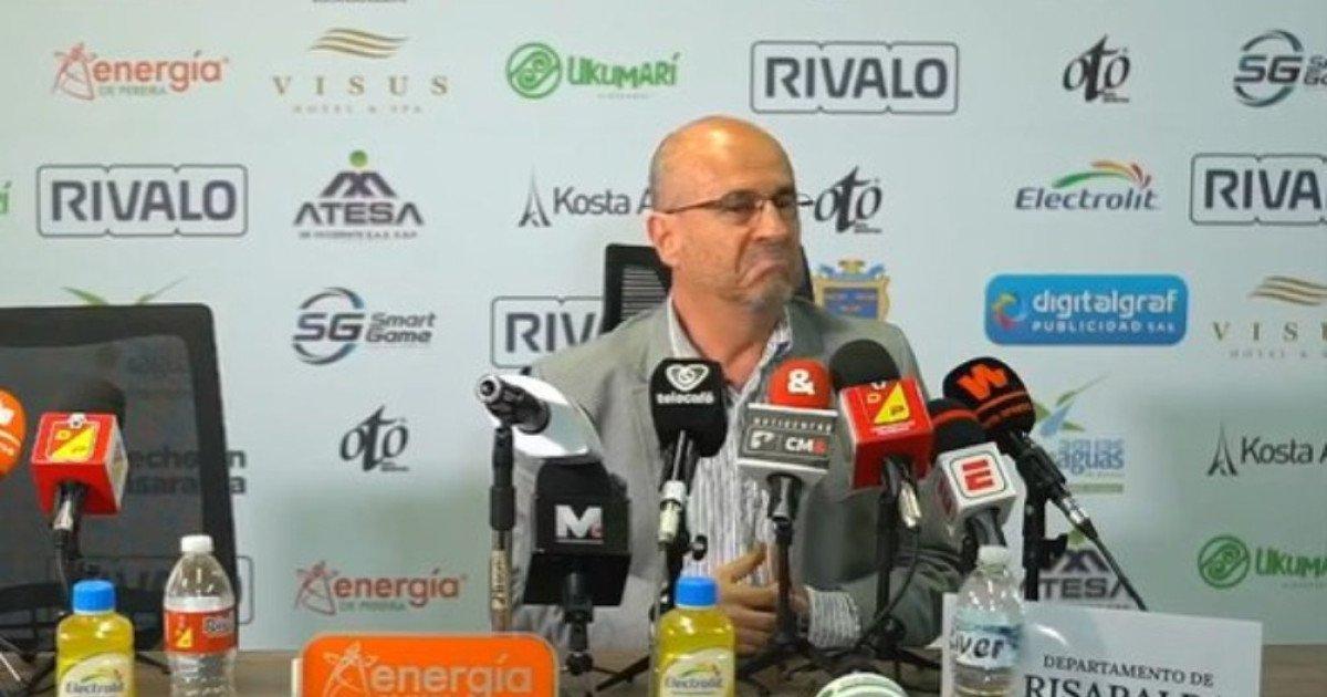 Fiel al estilo de Álvaro López: ¡De vergüenza y fracaso! 