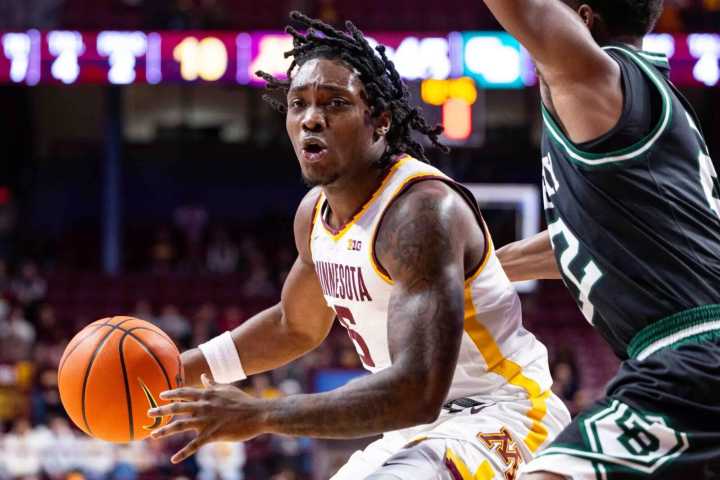 Minnesota survives upset bid to down Green Bay in OT