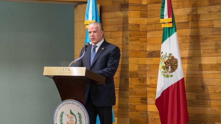 Guatemala revoca cargo de cónsul honorario a Raúl Rocha Cantú