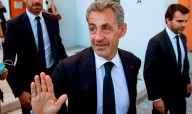 Sarkozy sale en libertad condicional tras pasar 20 días en la cárcel