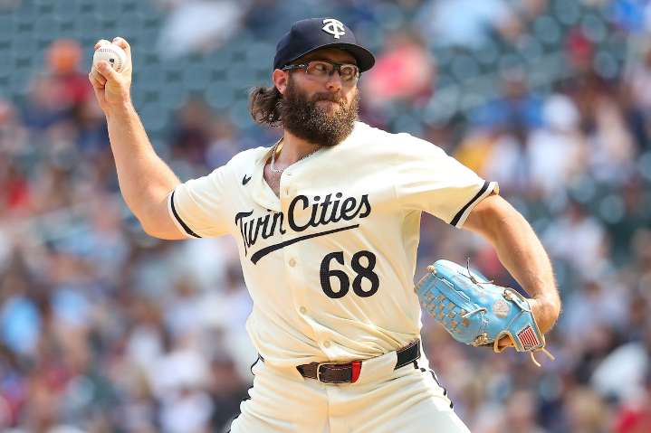 Pitcher acquired by Tigers in deadline trade signs with new team