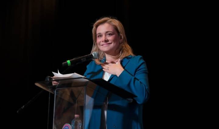 Maru Campos en el top 10 de gobernadores mejor evaluados; Gobernarte