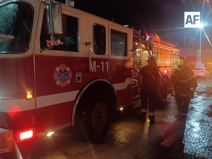 Se incendia vivienda en La Joya II de Manzanillo; sólo se reportan daños materiales