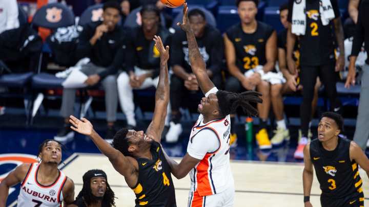 Auburn basketball survives Bethune-Cookman in Steven Pearl coaching