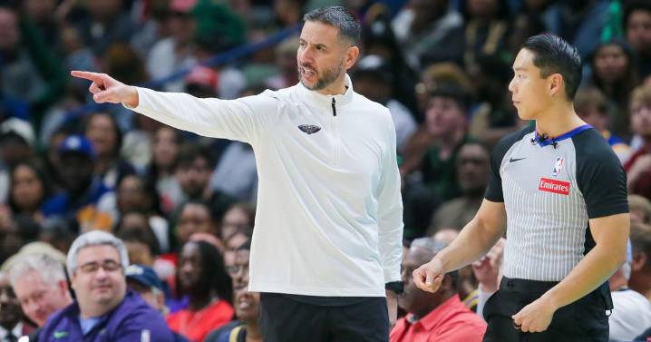 Photos: Seth and Co. ground the Pelicans 124