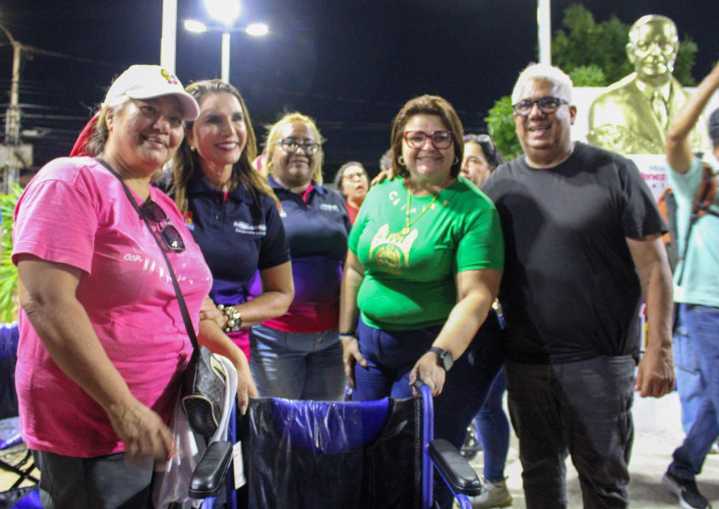 Alcaldía Bolivariana de Maracaibo reparte $10 mil en ayudas técnicas para transformar la vida de los vecinos de Grano de Oro