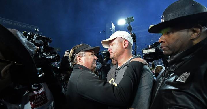 UGA-Georgia Tech live updates: Clean Old-Fashioned Hate comes to the Benz