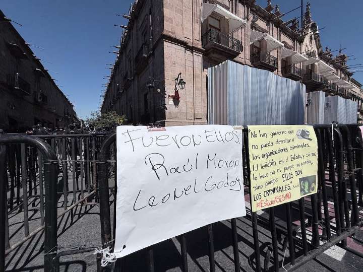 Analizan citar a comparecer a políticos señalados en crimen del alcalde de Uruapan,  Carlos Manzo