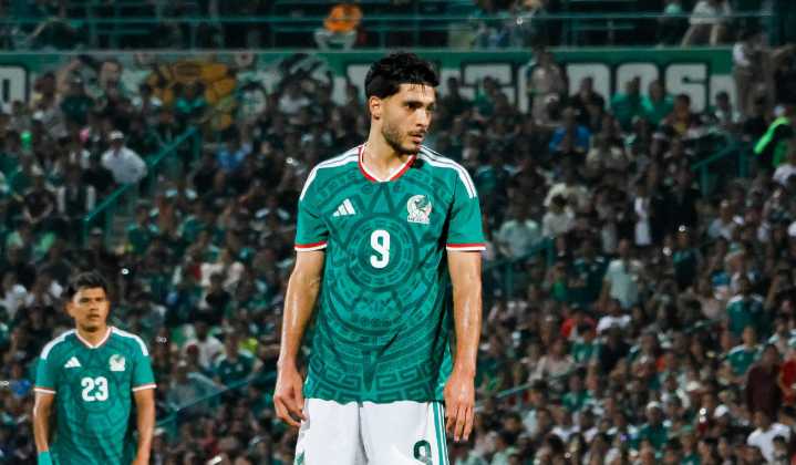 “Por eso nos llevan a Estados Unidos”: Raúl Jiménez revienta a la afición por abucheos a Javier Aguirre