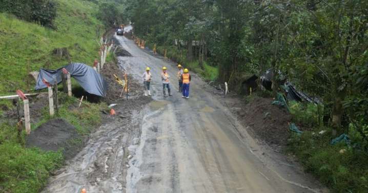 Pavimentan 2 kilómetros de la vía hacia uno de los atractivos turísticos más emblemáticos del Eje Cafetero