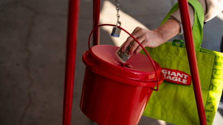 Trump tax changes: Can middle-class donors make up the giving gap?