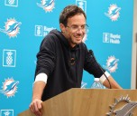 How Dolphins' season ends; Was McDaniel outside Elbo Room?