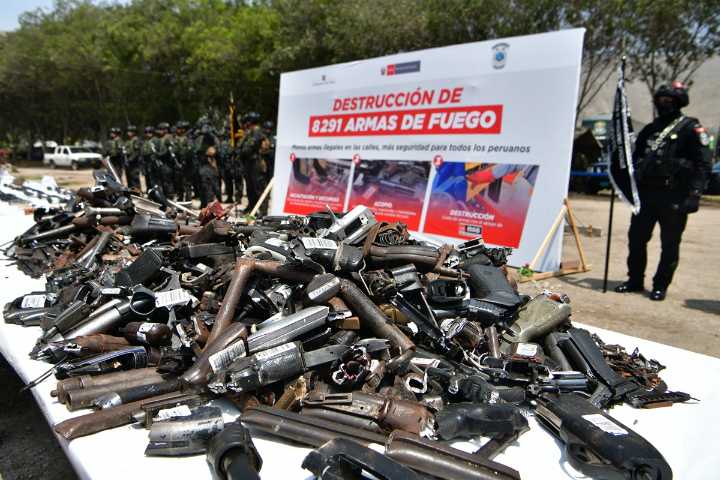 Más de 8 mil armas decomisadas serán convertidas en juegos infantiles: Gobierno impulsa proyecto simbólico contra la violencia