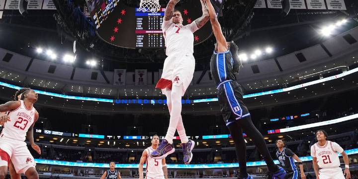 Cameron Boozer scores 35 points as No. 4 Duke tops No. 22 Arkansas