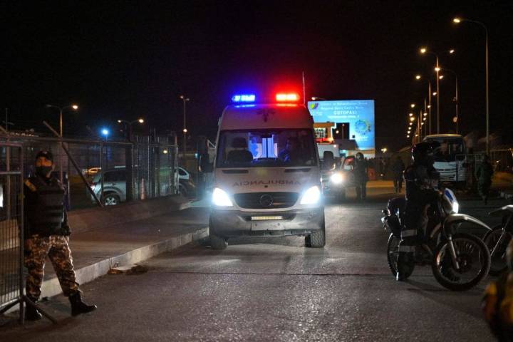 Gobierno de Ecuador atribuye masacre en cárcel de Machala al traslado de presos peligrosos