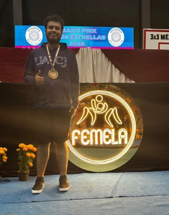 Lucen fronterizos en Gran Prix de Luchas Asociadas