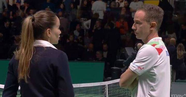 Davis Cup final match halted as medical emergency stops Italy vs Spain clash