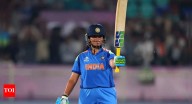 The Siliguri storm: Richa Ghosh battled a finger fracture to fire India to World Cup glory