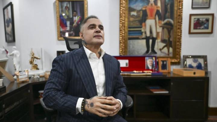 Fiscal Saab: son bienvenidas las conversaciones directas con Trump