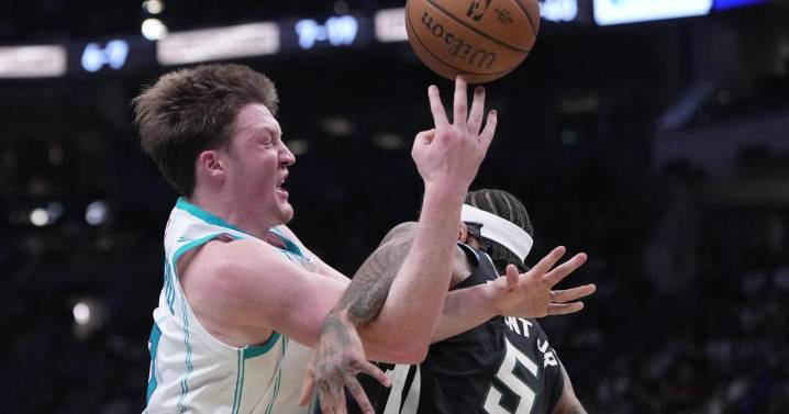 Antetokounmpo returns to help Bucks outlast Knueppel and Hornets, 147
