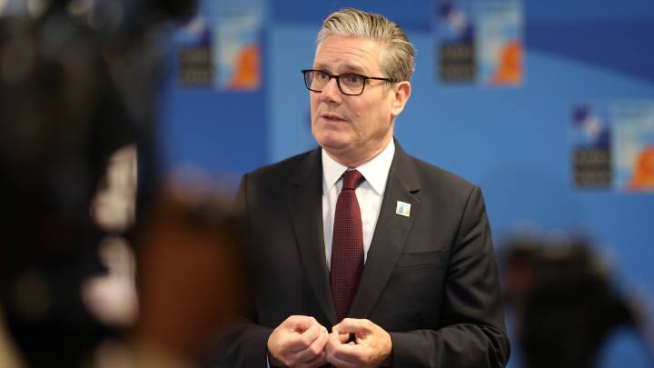 Starmer slams claim veterans are being evicted to house asylum seekers