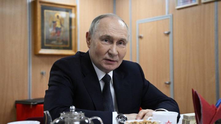 Vladímir Putin presiona para que Ucrania acepte el acuerdo de paz de Donald Trump: amenazó con anexar más territorio