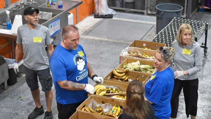 SNAP funding halt prompts increased need at Second Harvest Food Bank