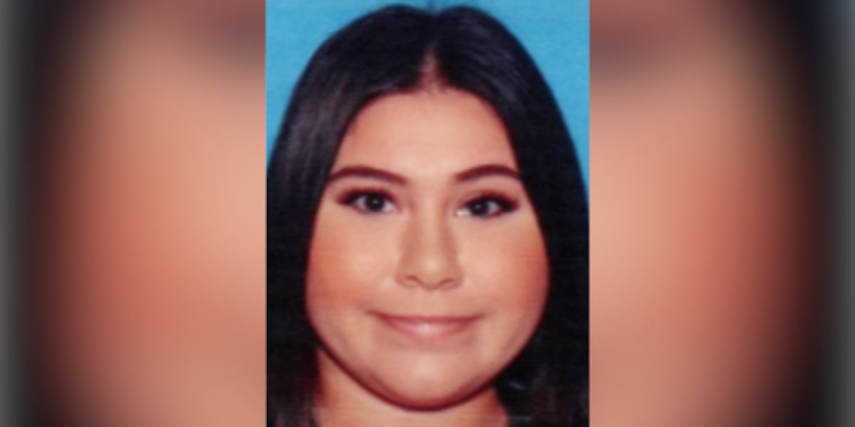 Color guard instructor accused of sending nude photos to student on Snapchat, police say