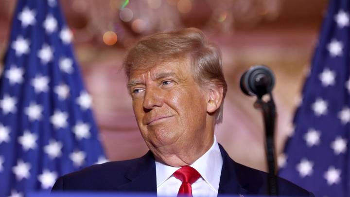 Judge drops 3 charges in Trump's election interference case