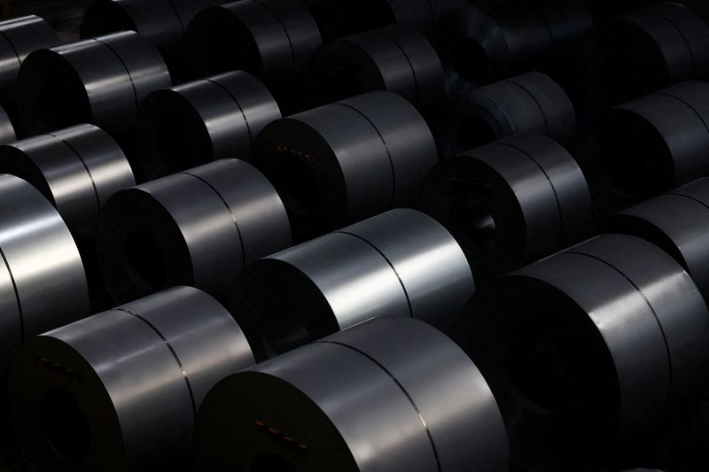 EU to push US to honour trade deal by cutting steel tariffs