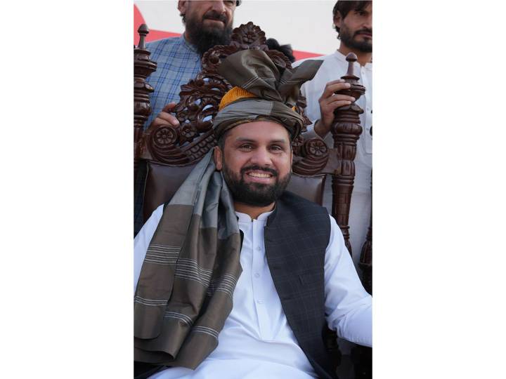 KP CM Afridi moves court against ECP notice over campaign speech