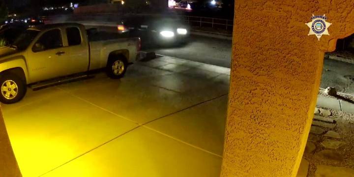 Search for vehicle after Pima County homes hit by gunfire