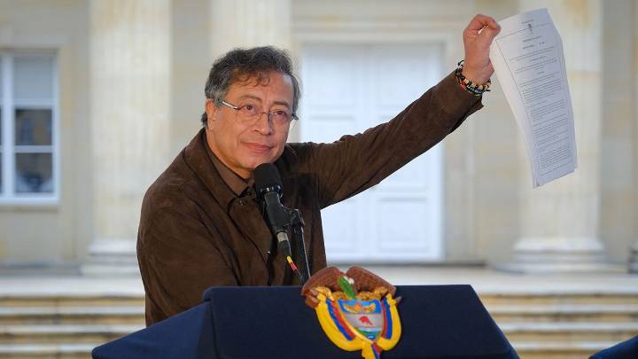 Denuncian al presidente Gustavo Petro por presunto lavado de activos