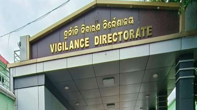 Odisha Vigilance Arrests DSSO For Taking Bribe From NGO; Unearths 10 Plots, 2 Buildings & Farmhouse