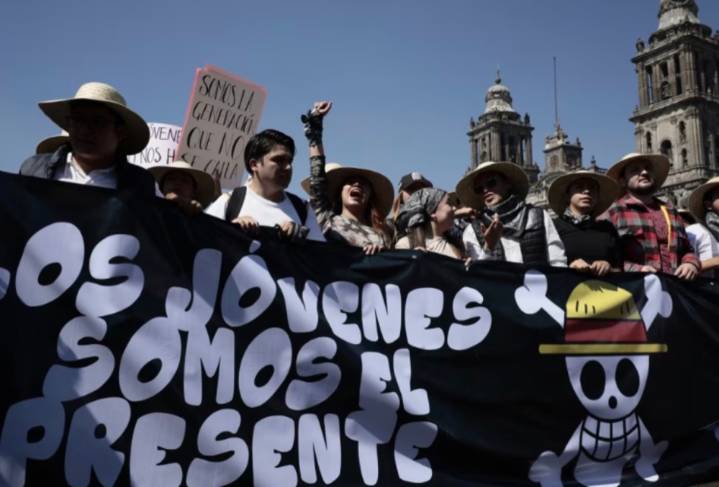 MARCHA de la Generación Z termina con disturbios en el Zócalo; convocan a nueva protesta el 20 de noviembre