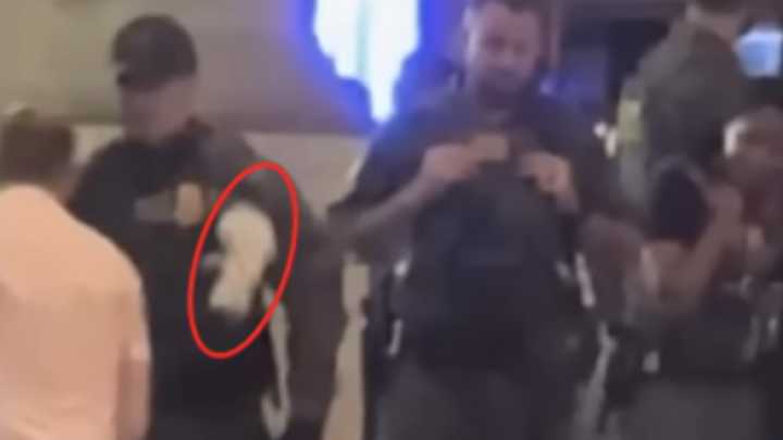 Man who threw sandwich at federal agent in Washington is found not guilty of assault charge