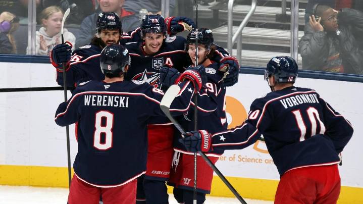 Werenski, Monahan lift Blue Jackets past Blues 3–2 for fourth straight win
