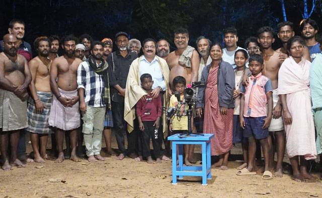 Dr R K Shetty visits shooting location of Tanim Films’ upcoming Tulu movie