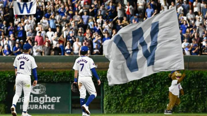 Cubs lose former World Series champion, NLCS MVP to free agency after contract move