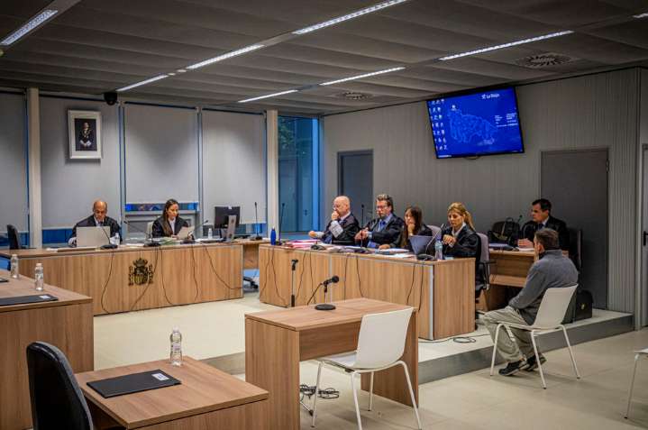 El fiscal mantiene la pena por asesinato en el caso Los Lirios