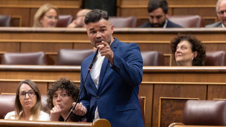 Rufián advierte a Sánchez tras la salida de Cerdán: "Si aparece una 'Gürtel del PSOE' pediremos elecciones"