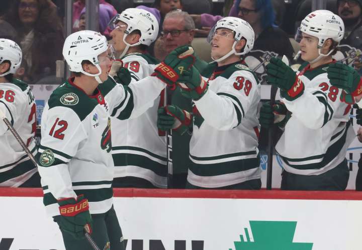 Surging Wild dominate Pittsburgh start to finish