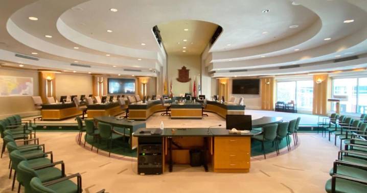 Waterloo eyes 32% pay hike for city councillors