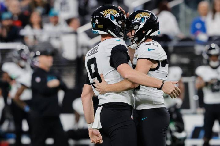 Lawrence anota en tiempo extra y Jaguars vencen 30-29 a Raiders – Chicago Tribune