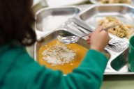 Consumo pide menús infantiles hospitalarios sin ultraprocesados